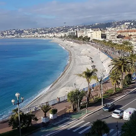 Appartement Studette En Plein Cœur Du Vieux