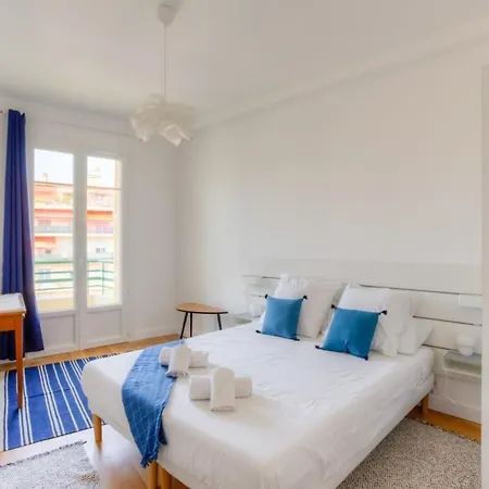 Appartement Sunny Private With Sea View Near The Beach Nice