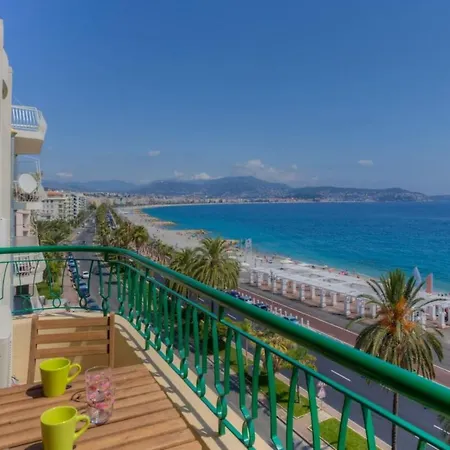 Appartement Sunny Private With Sea View Near The Beach