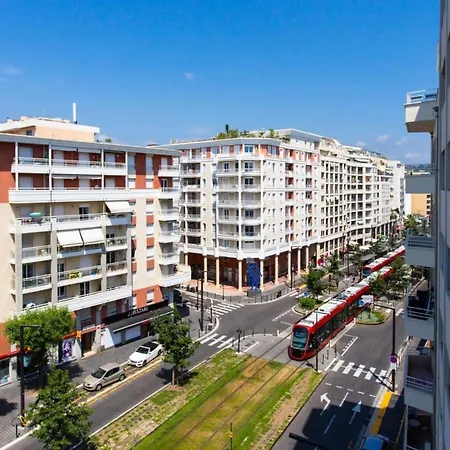 Appartement Sunny Private With Sea View Near The Beach Nice