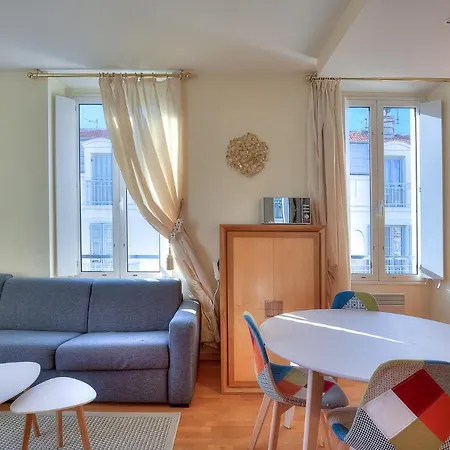 Lumineux Appartement- Carre D'or- Proche Mer * Nice