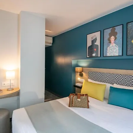 Hotel Bristol