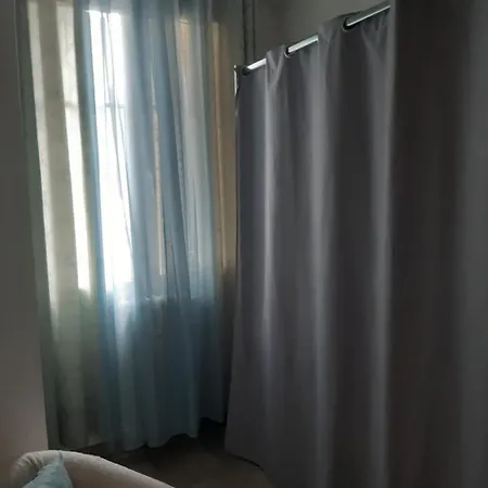 Appartement T2 Entièrement équipé, Proche Toutes Commodités *
