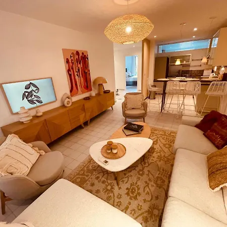 Appartement Renting - Paganini - Spacious - 2 Bedrooms - King Bed - Bathtub - Heart Of Nice