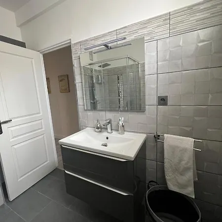Appartement Gorgeous 2 Bedrooms Nice
