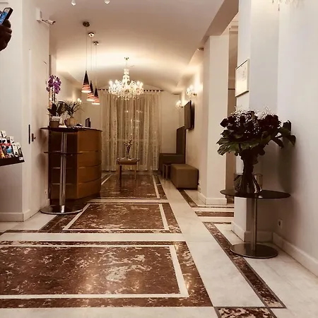 Little Palace