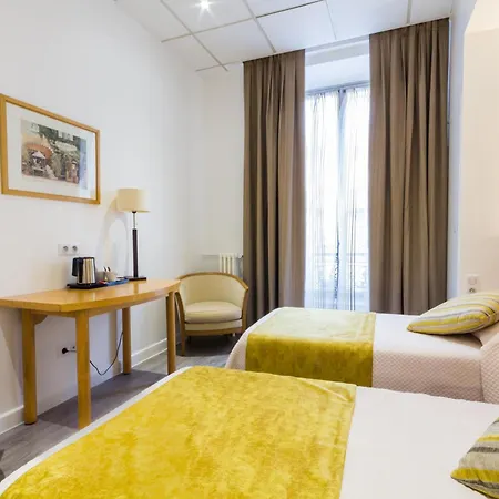 Hotel Busby 3*