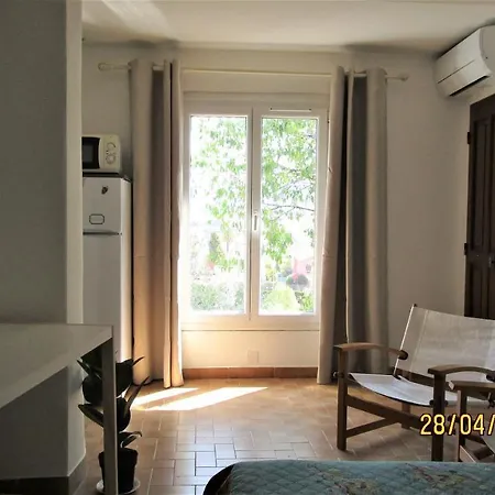 - Indépendant En - Calme Jardinet Hébergement de vacances Nice