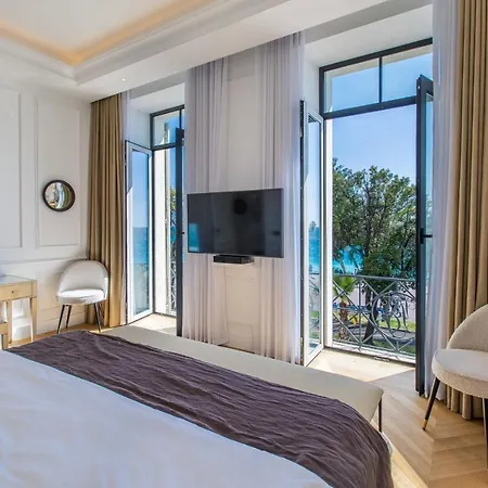 Quai Promenade Neuf Face Balcon Climatisation Appartement