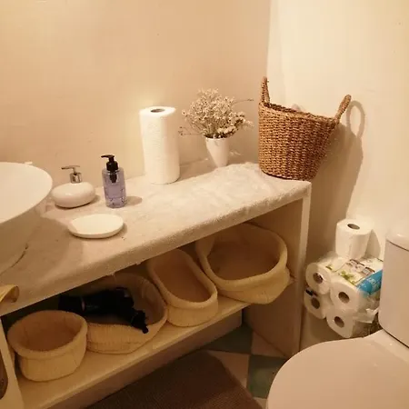 Private Room In The Centre Of Nice Nice
