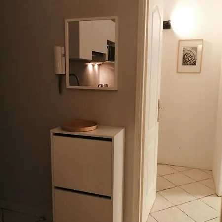 Private Room In The Centre Of Nice Séjour chez l'habitant *