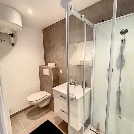 Appartement Studio à 100 M De La Mer Nice