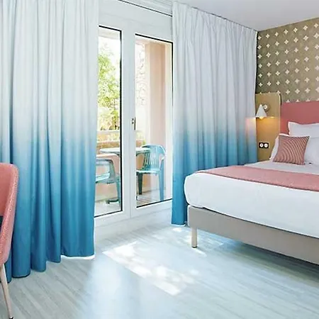 Aparthotel Residhome Aeroport 3*