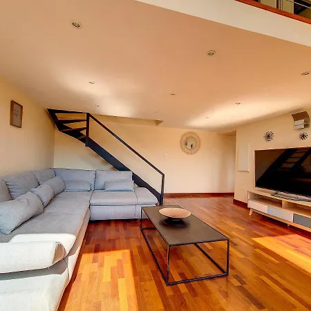 Loft Sur Le Port De Nice