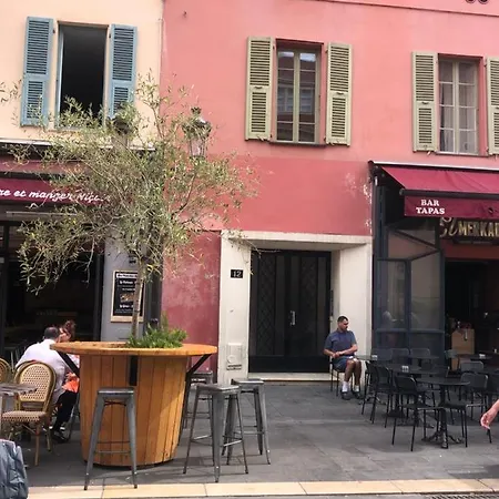 Appartement En Plein Cœur De Vieille