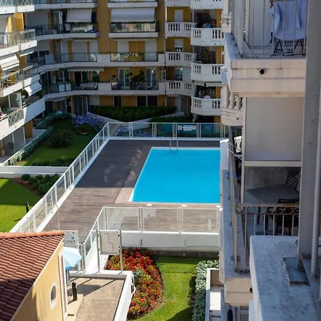Apartment Air-Conditioned Studio With Swimming Pool Close To The Sea