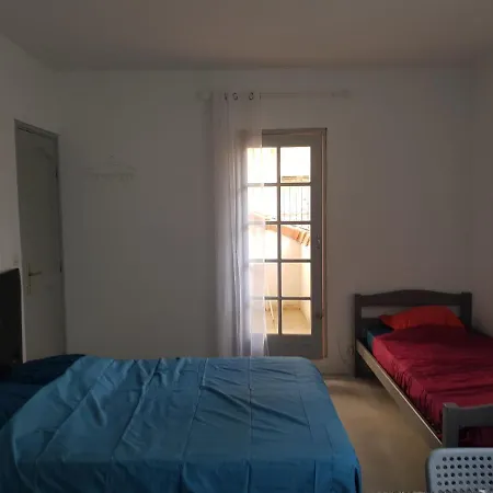 Appartement Pour 3 Personnes Au Calme Dans Nice