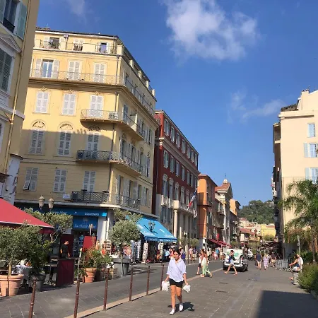 En Plein Cœur De Vieille * Nice
