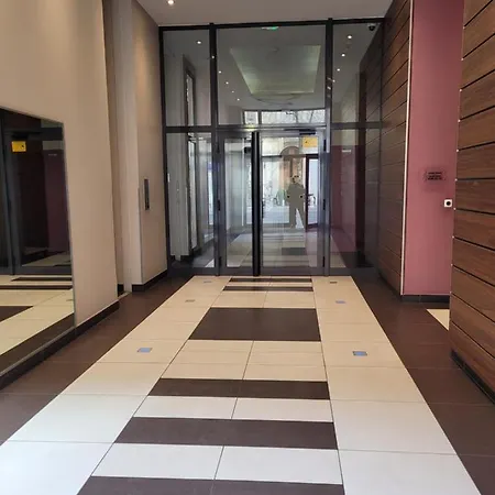 Pretty Flat, 100m Promenade In City Center Apartment Nice