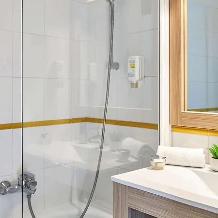 Appart hôtel Adagio Access Magnan 2*