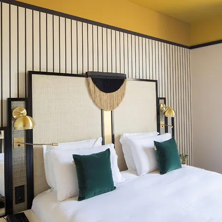 Western Premier Roosevelt Hotel 4*