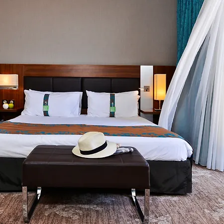 Hotel By Ihg Nice