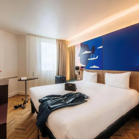 Hotel Ibis Styles Aéroport Arenas 3*