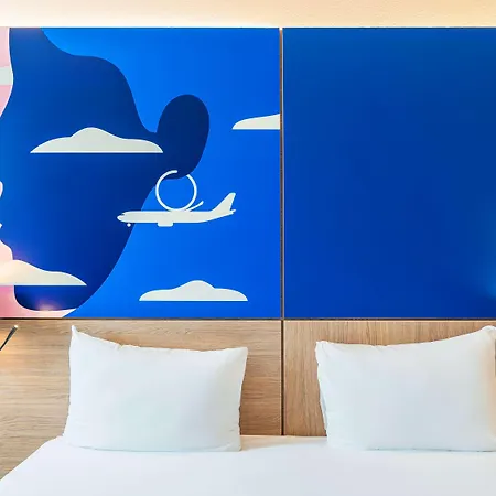 Ibis Styles Aéroport Arenas
