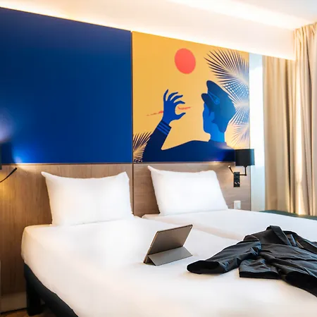 Ibis Styles Aéroport Arenas Hotel