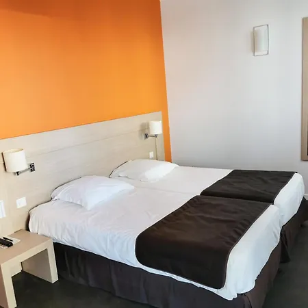 Hotel Esatitude 3*