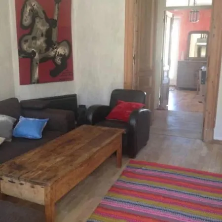 Great And Light Private In The Heart Of Couette-café Nice