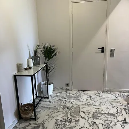 Beautiful Apt - 10Mn Walk From Beach