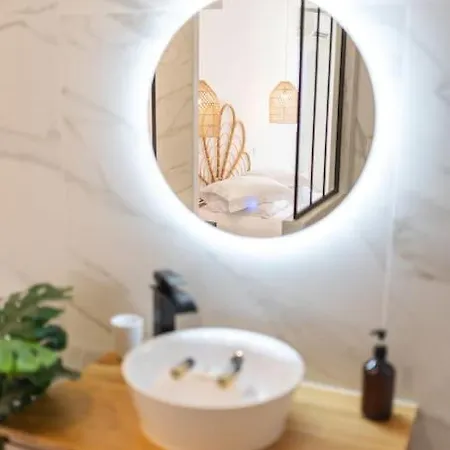 A/c&balneo In Of Carré D'or #renovated Appartement