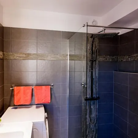 Suede 4 Ap4210 By Riviera Homes Appartement Nice