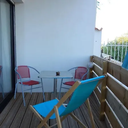 Appartement Colline Independant Au Rdc D'une Maison *