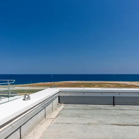 Nemea Appart Hotel Riviera Nice Promenade 4*