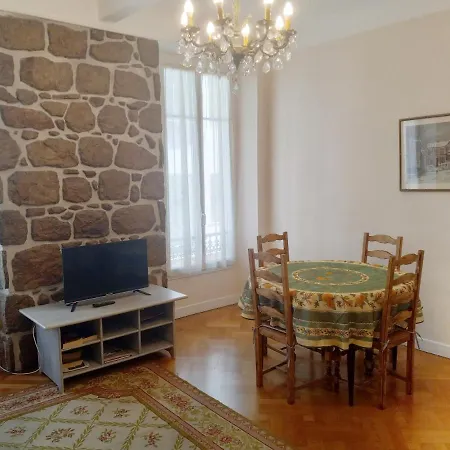 Appartement Large 2br Sunny 20 Meter Terrace Parking Shops *