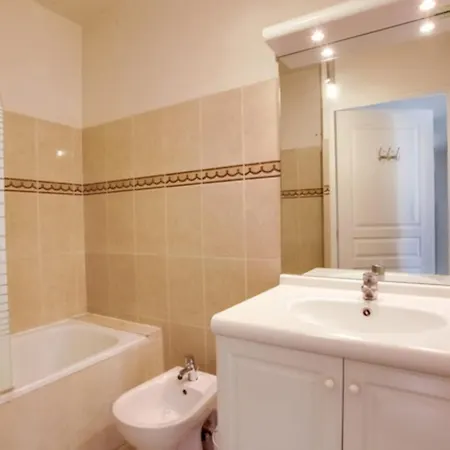 Guestready - Cosy Fifth-floor * Nice