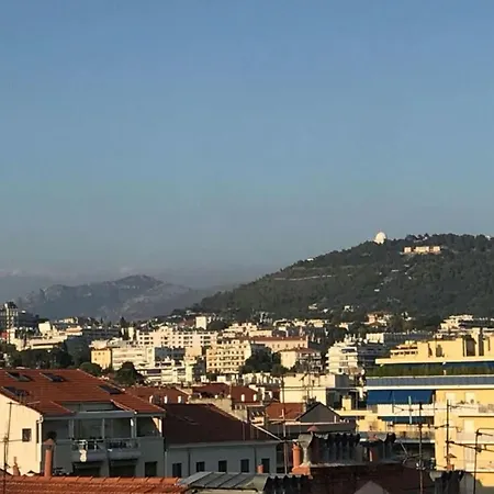 Quiet Cocoon In The Heart Of * Nice