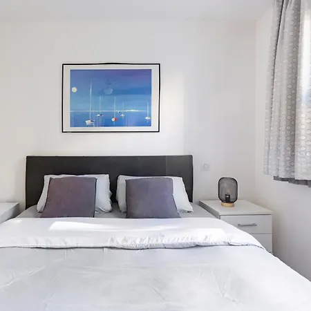 Appartement Flat 5 Min Walking From The Sea *