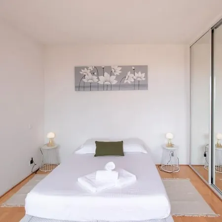 #21 180° Sea View Pool Parking 9pax Bbq Wifi Ac * Nice