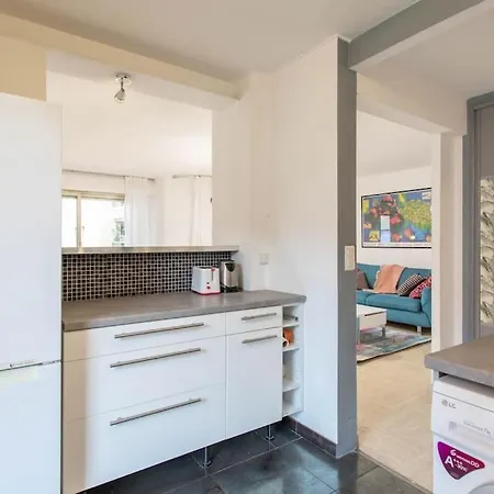 Apartment #33 Smolett 2min Walk To Tram 10min Sea & *