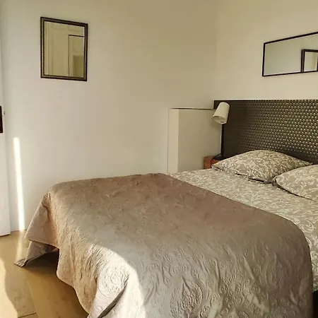 Floor Nest, Balcony Close To Sea And Old-town Bail Mobilite