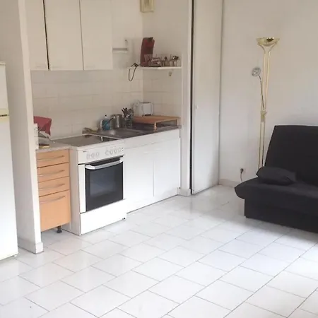 Studio With Balcony In - 15 Min From The Sea