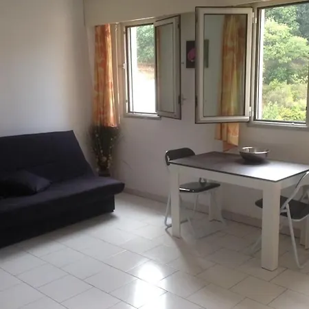 Studio With Balcony In - 15 Min From The Sea * Nice