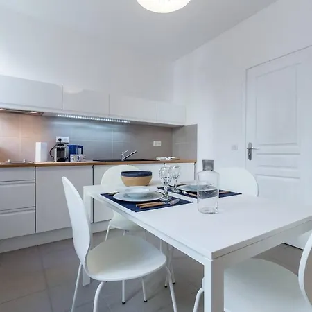 L'appartement Bleu Apartment Nice