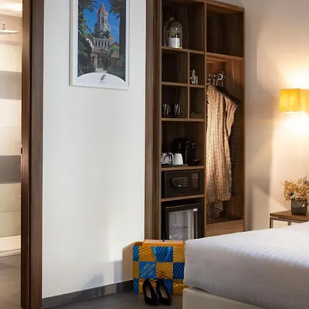 Azur Riviera Hotel
