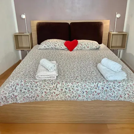 Very Cosy Flat In Heart Of Old Town Of Near Appartement *