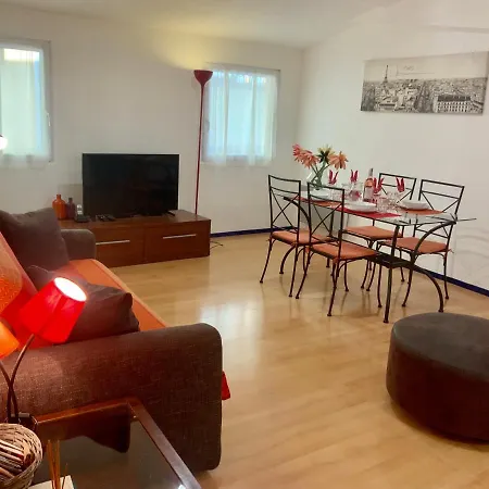 Appartement Very Cosy Flat In Heart Of Old Town Of Near