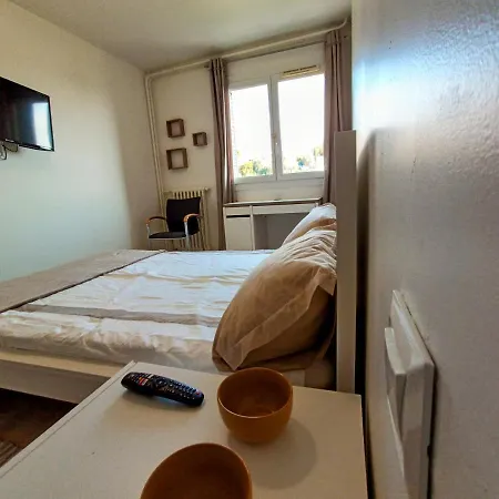 Renovated Fully Equipped Apartment Nice